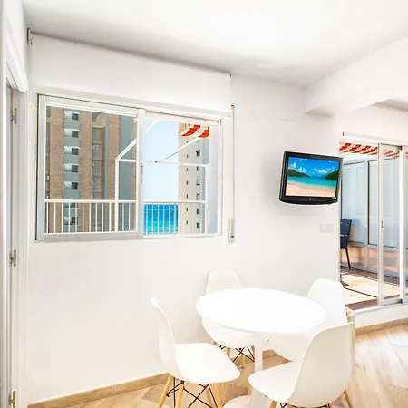 Penthouse El Pato 872 Levante *